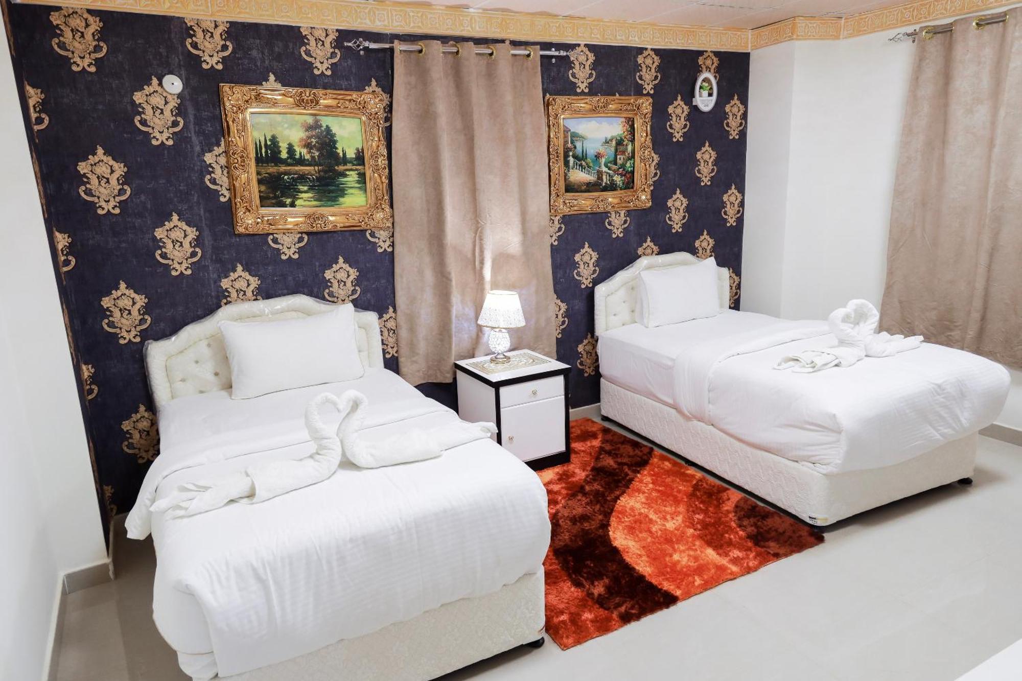 Capital O 141 Golden Rays Hotel Ibrā 외부 사진